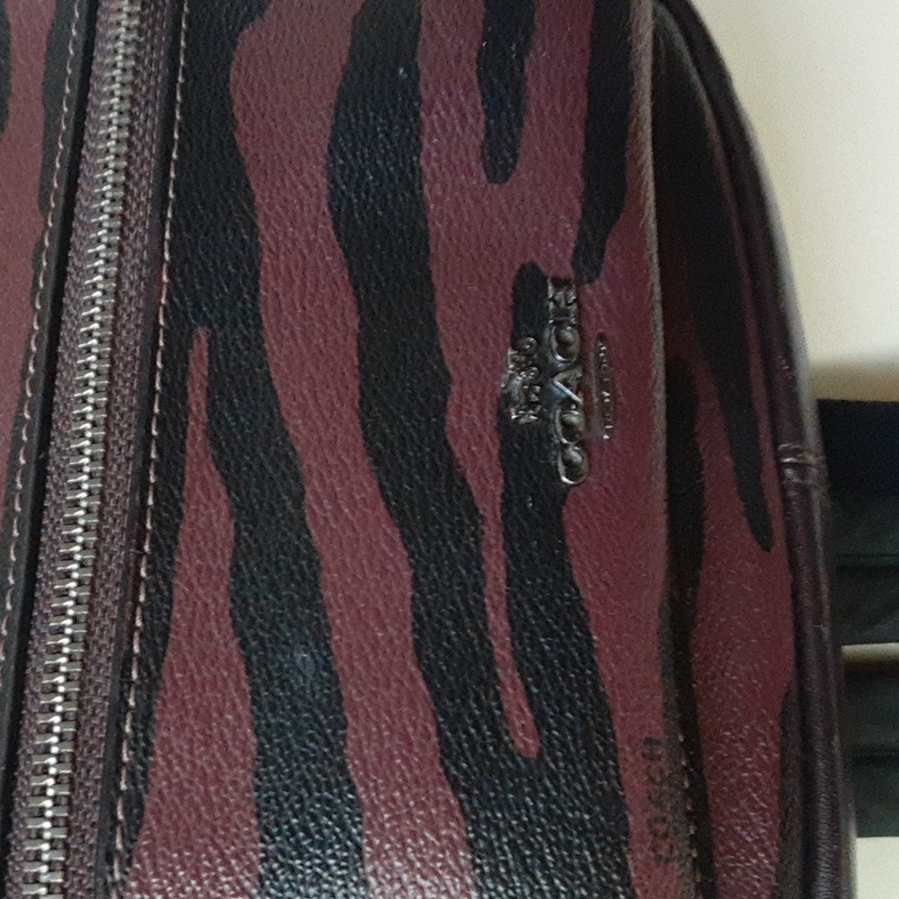 Coach Charlie Mini Tiger Striped Backpack Maroon And Black F37880 - Picture 3 of 12